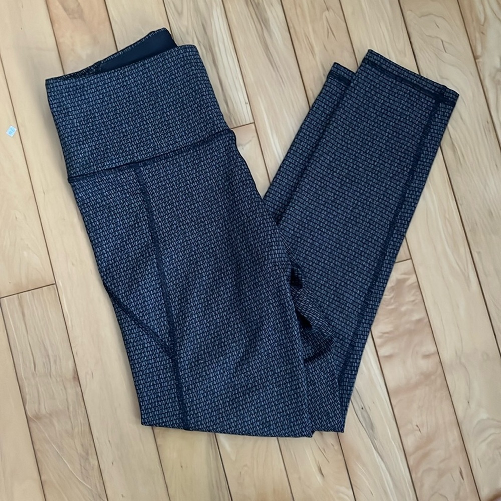 Under armour Tights Sz small worn once